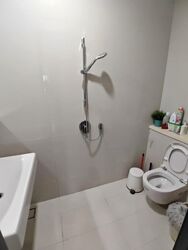8 Farrer Suites (D8), Apartment #566816821